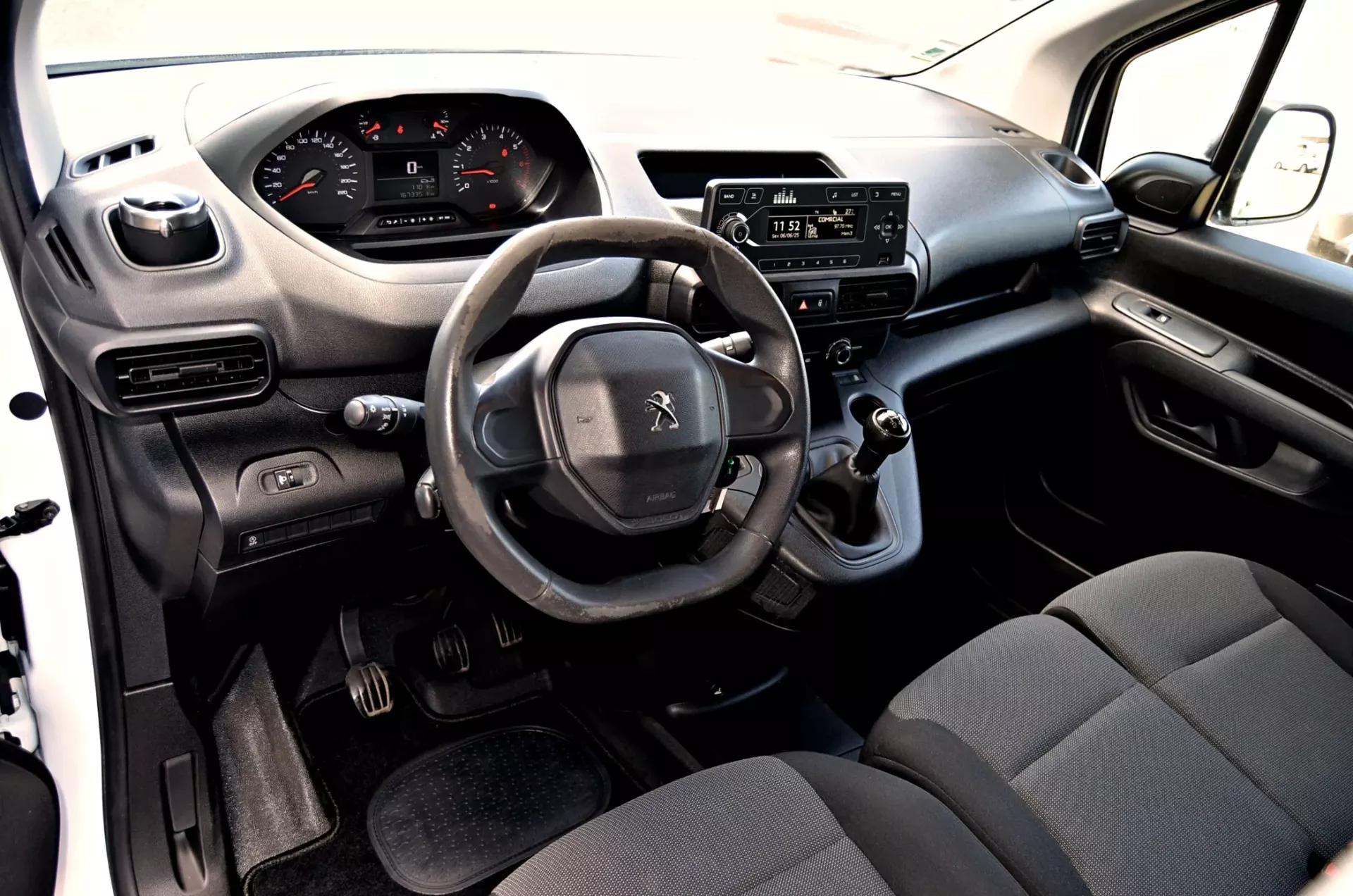 Peugeot Partner 1.6 BlueHDi Confort 7