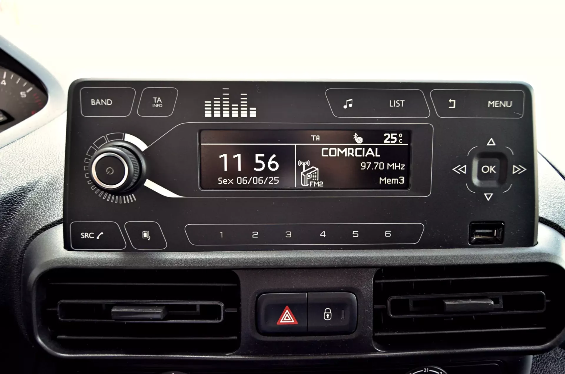 Peugeot Partner 1.6 BlueHDi Confort 17