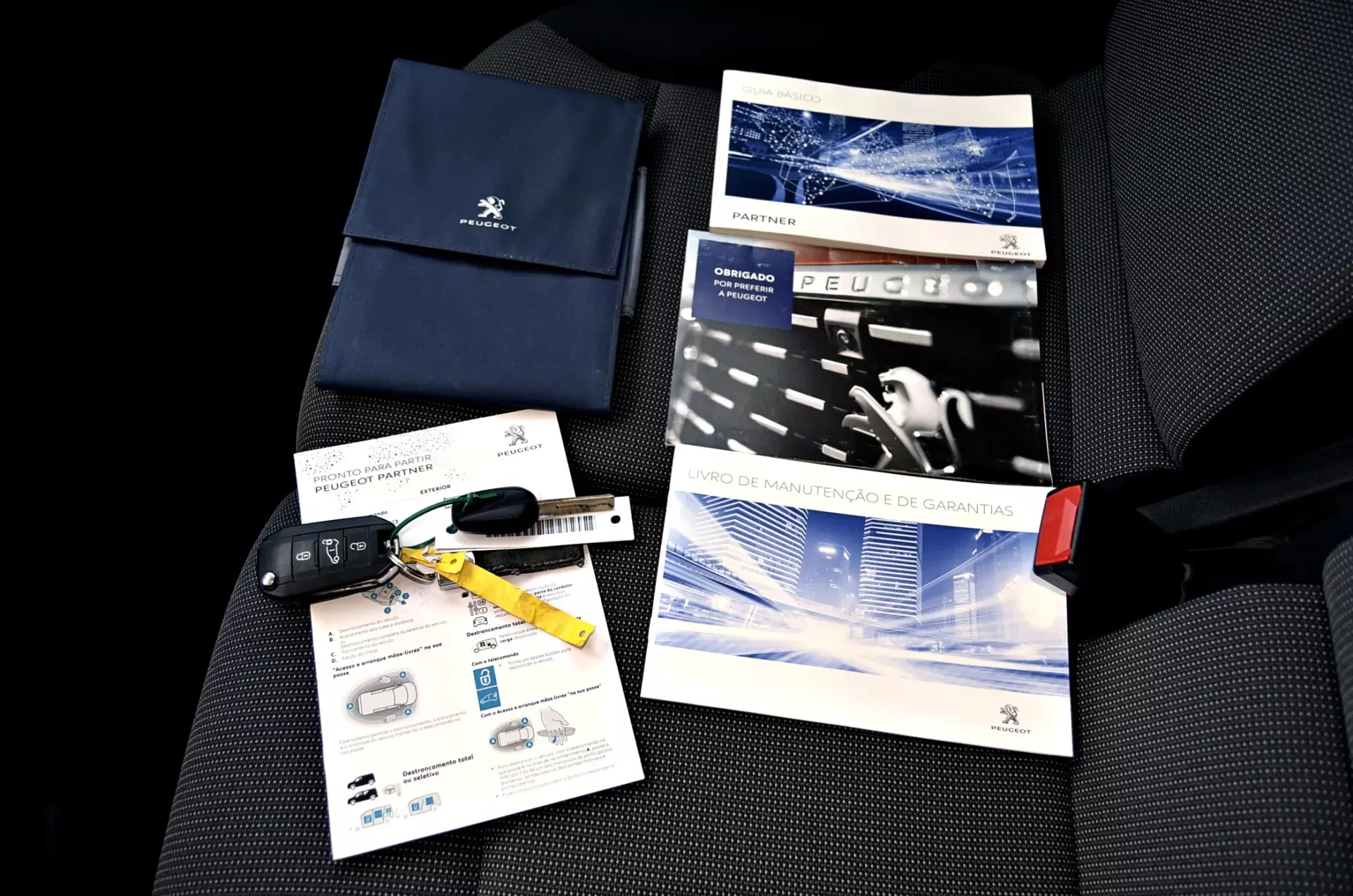 Peugeot Partner 1.6 BlueHDi Confort 21