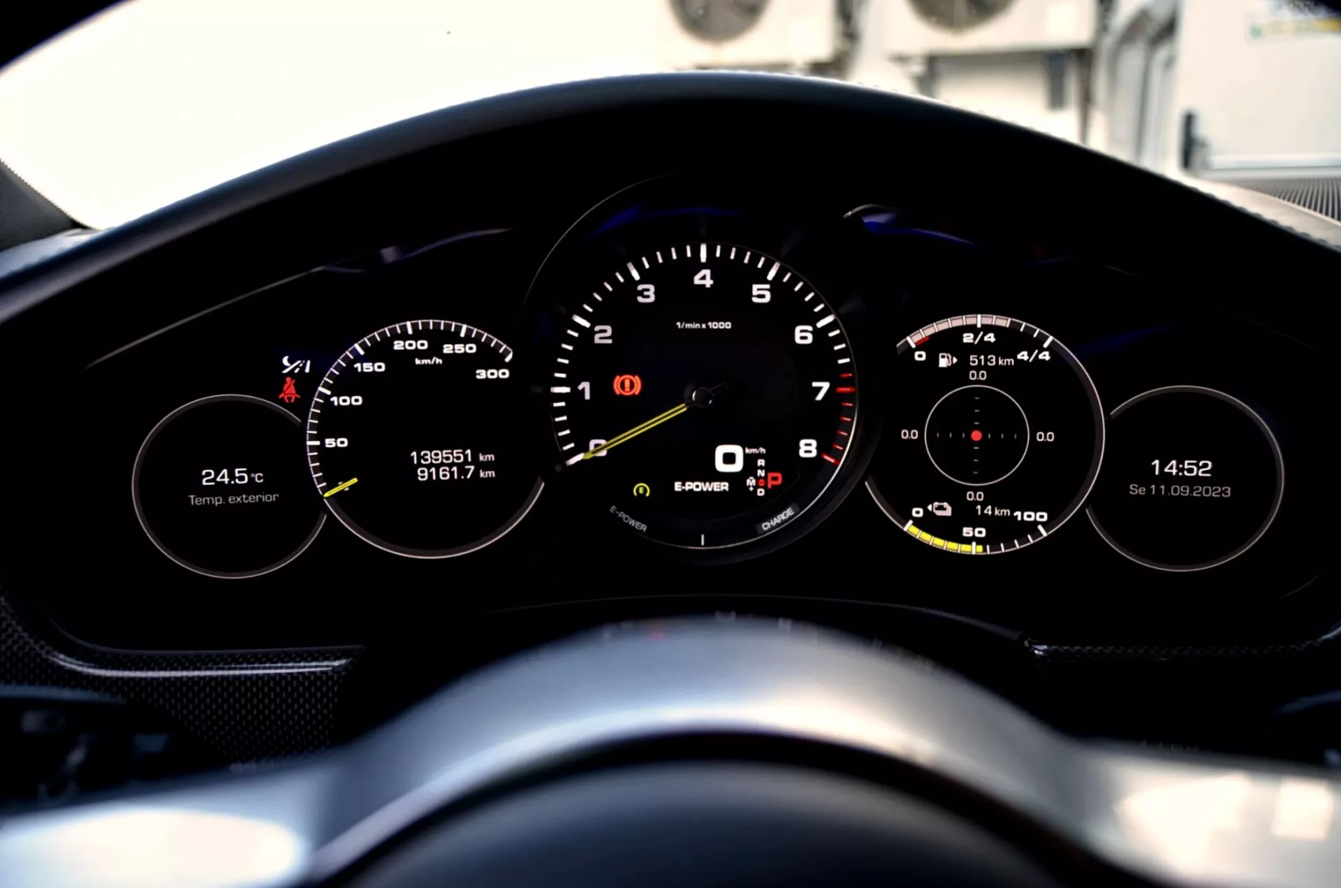 Porsche Panamera 4 E-Hybrid 37