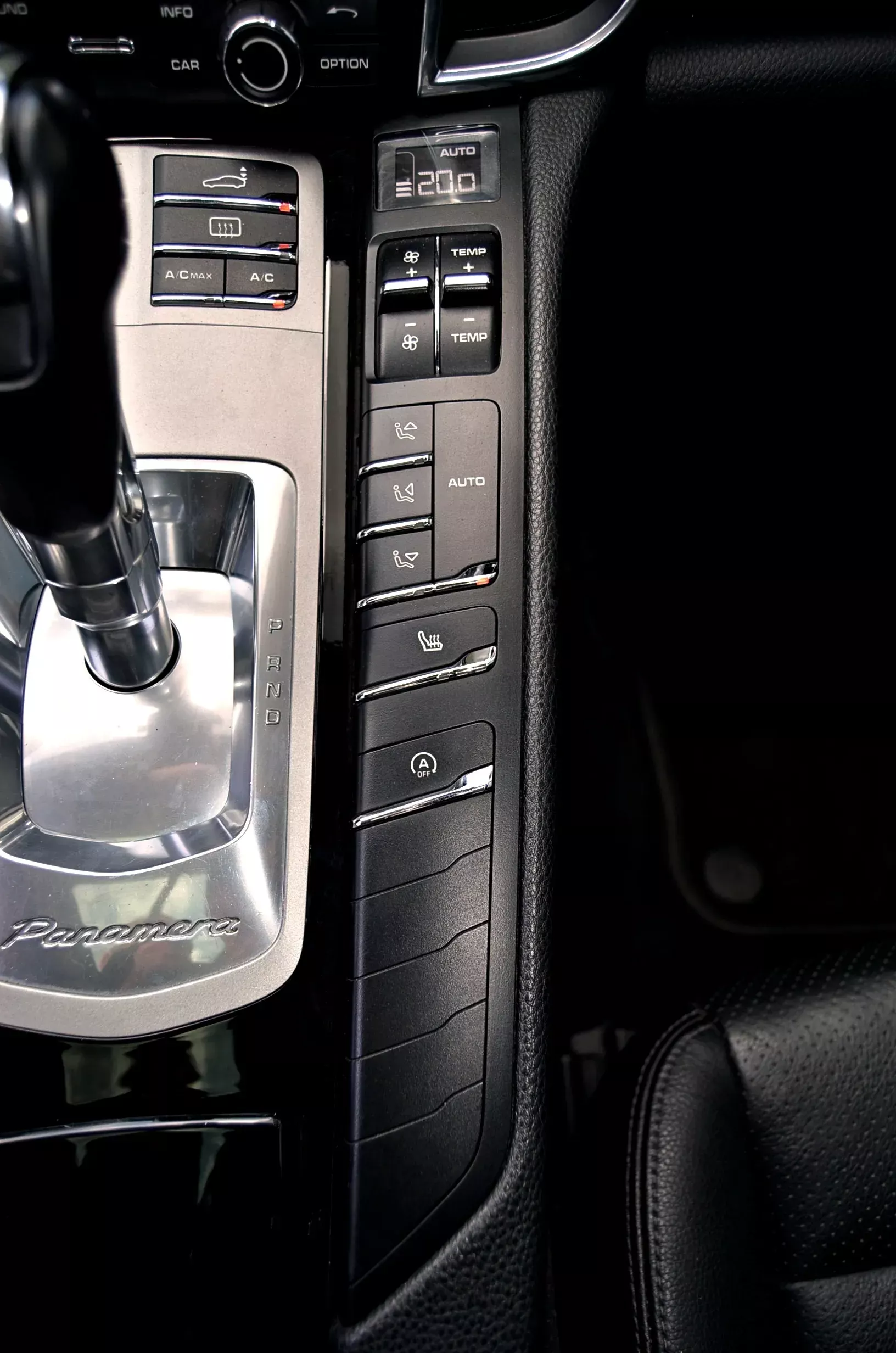 Porsche Panamera Platinum Edition 20