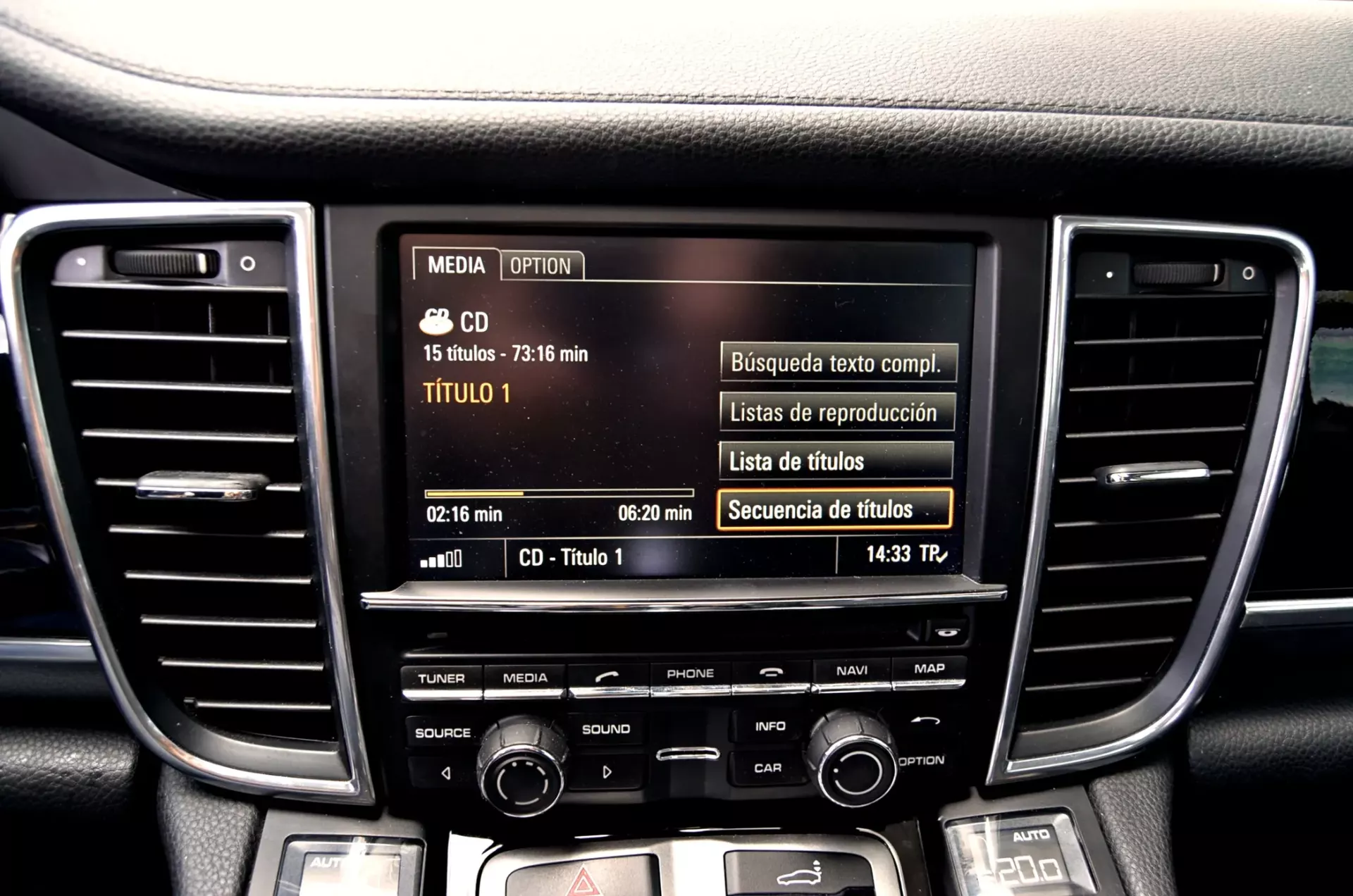 Porsche Panamera Platinum Edition 25