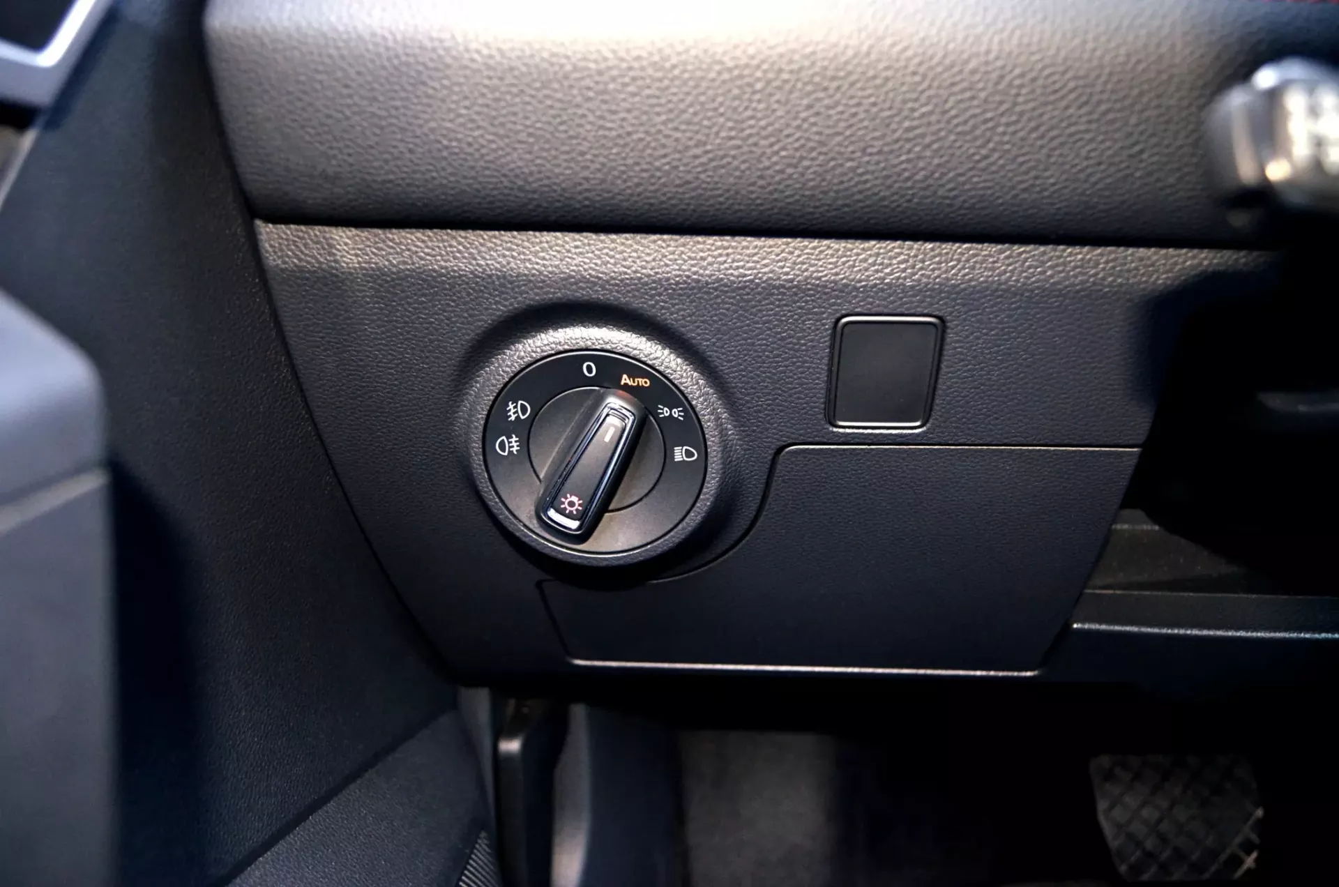 SEAT Arona 1.0 TSI FR DSG 13