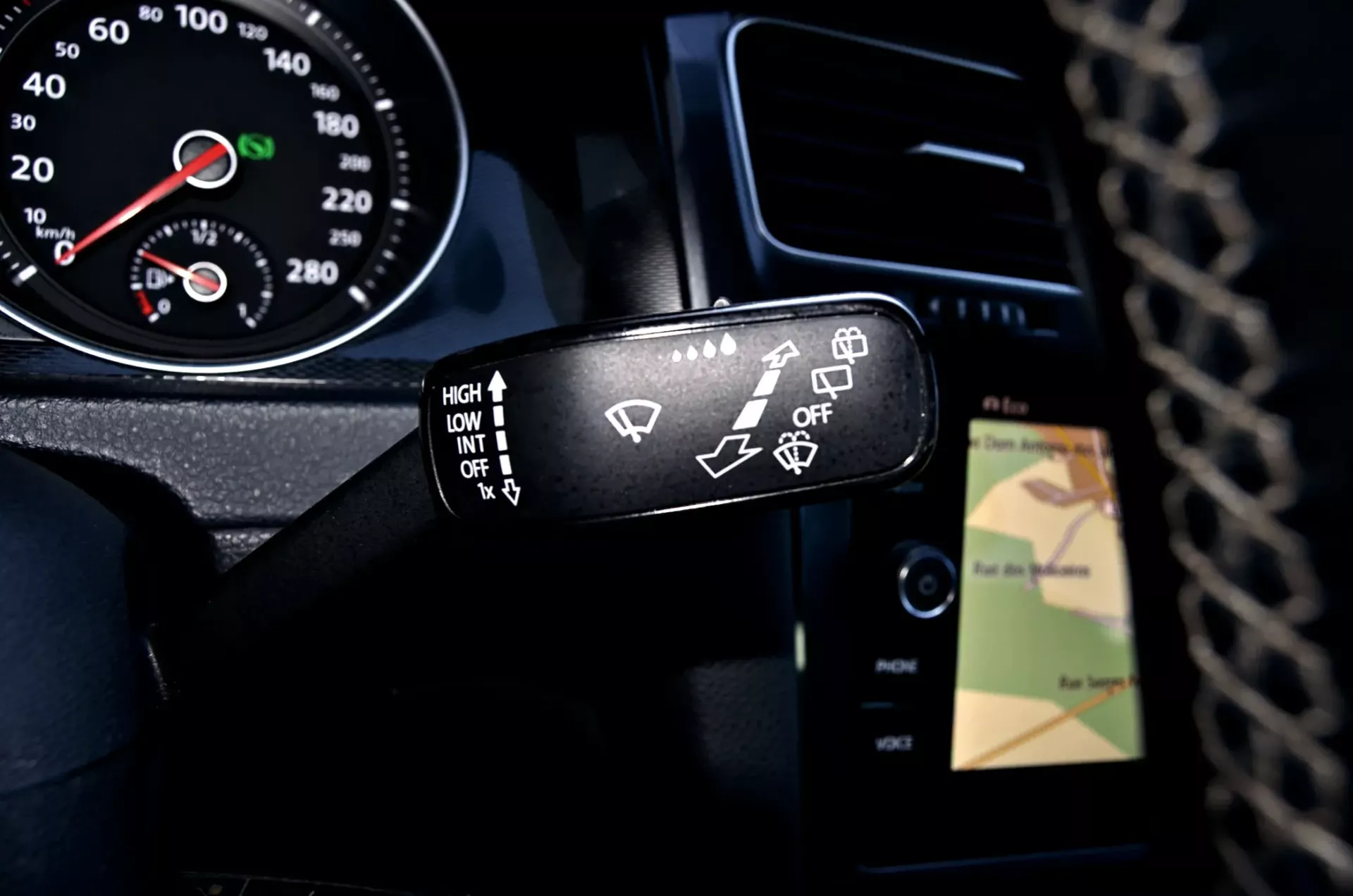 Volkswagen Golf Variant 2.0 TDi GTD DSG 16