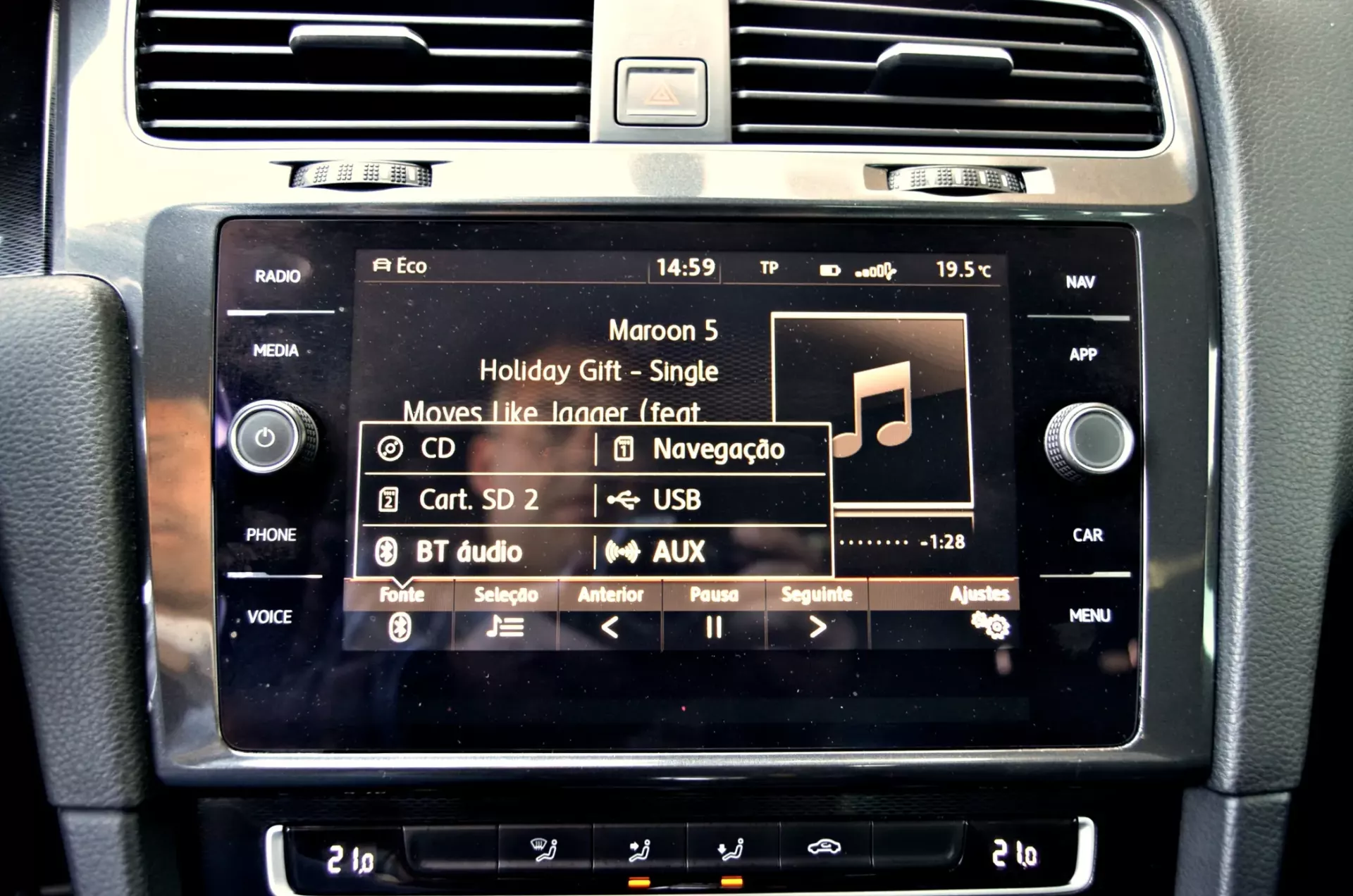 Volkswagen Golf Variant 2.0 TDi GTD DSG 26