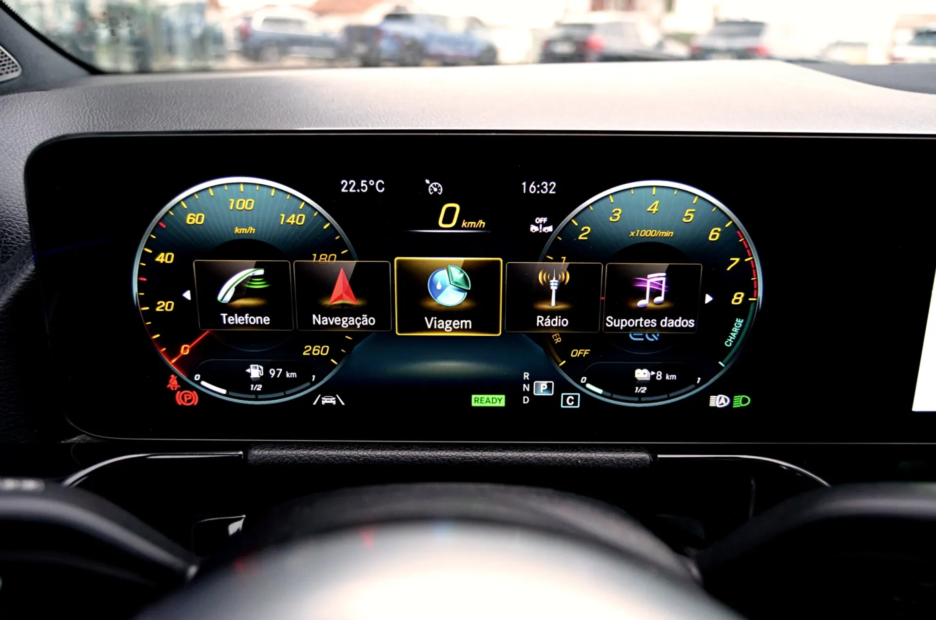 Mercedes-Benz GLA 250 e AMG Line 43