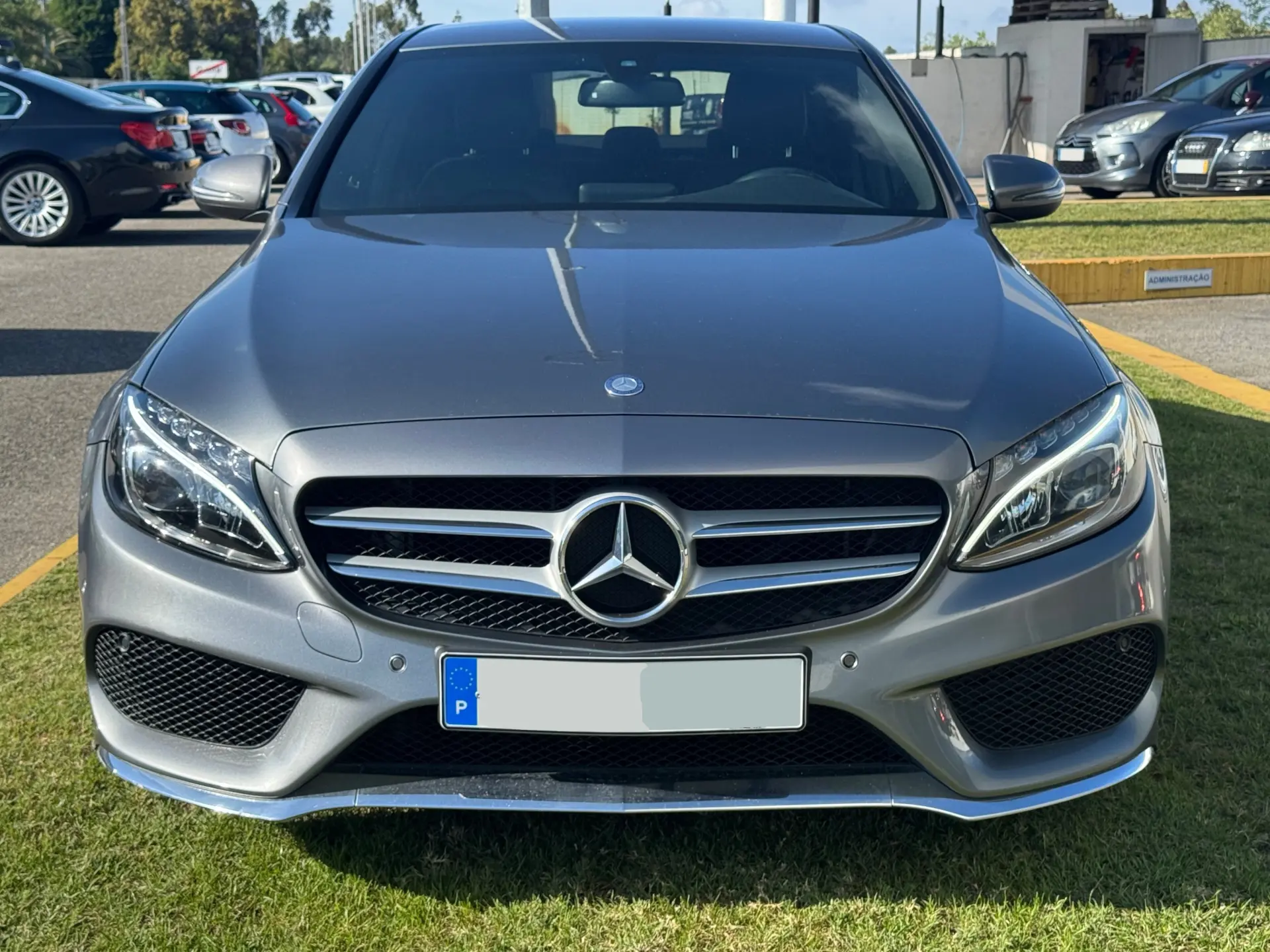 Mercedes-Benz C 300 BlueTEC Hybrid AMG Line 2