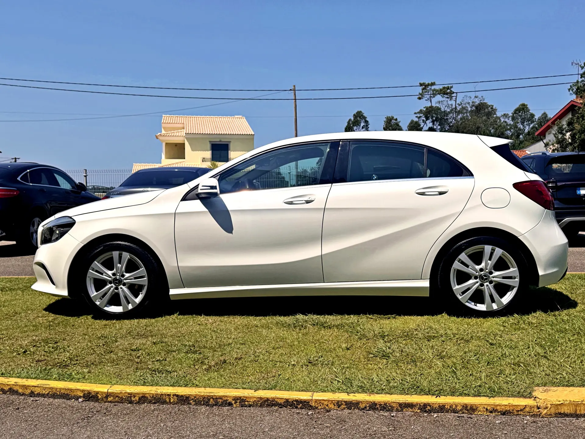 Mercedes-Benz A 180 d Urban 4