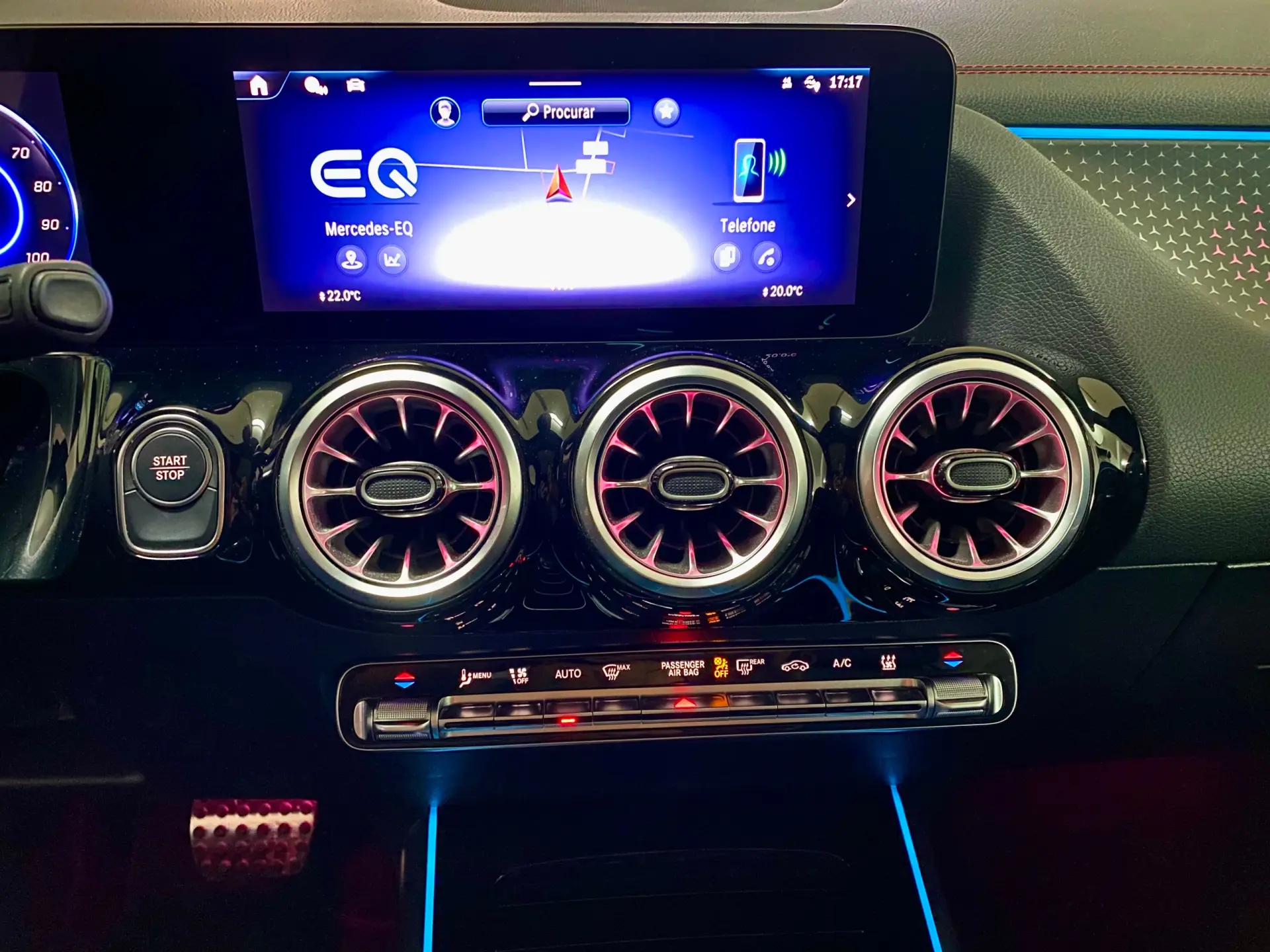 Mercedes-Benz EQA 250+ AMG Line 20