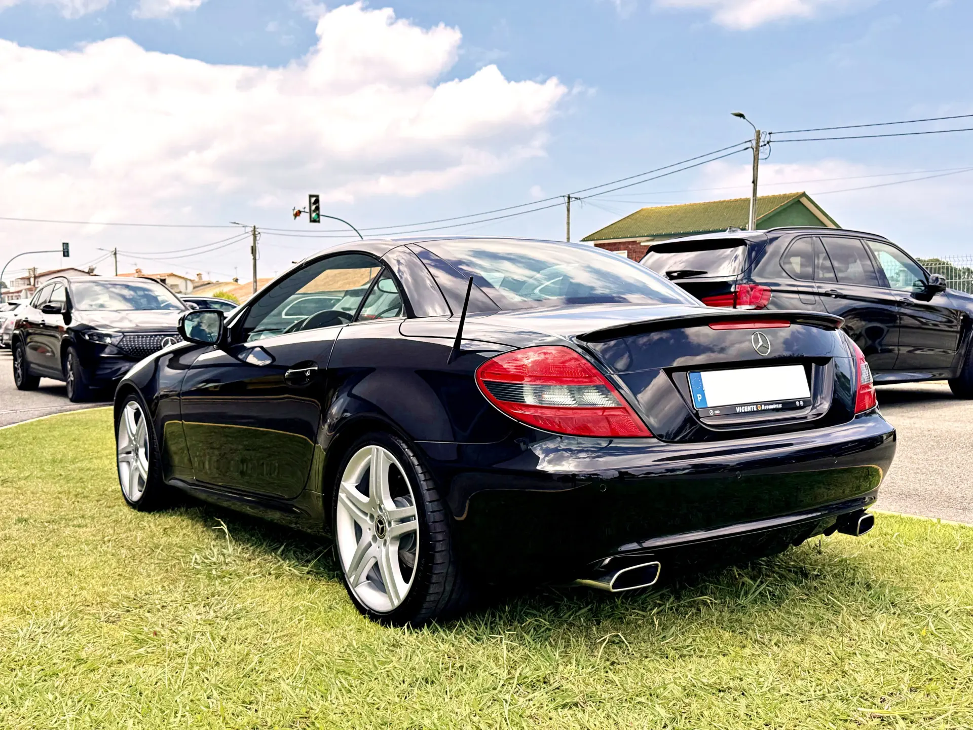 Mercedes-Benz SLK 200 Outro 6