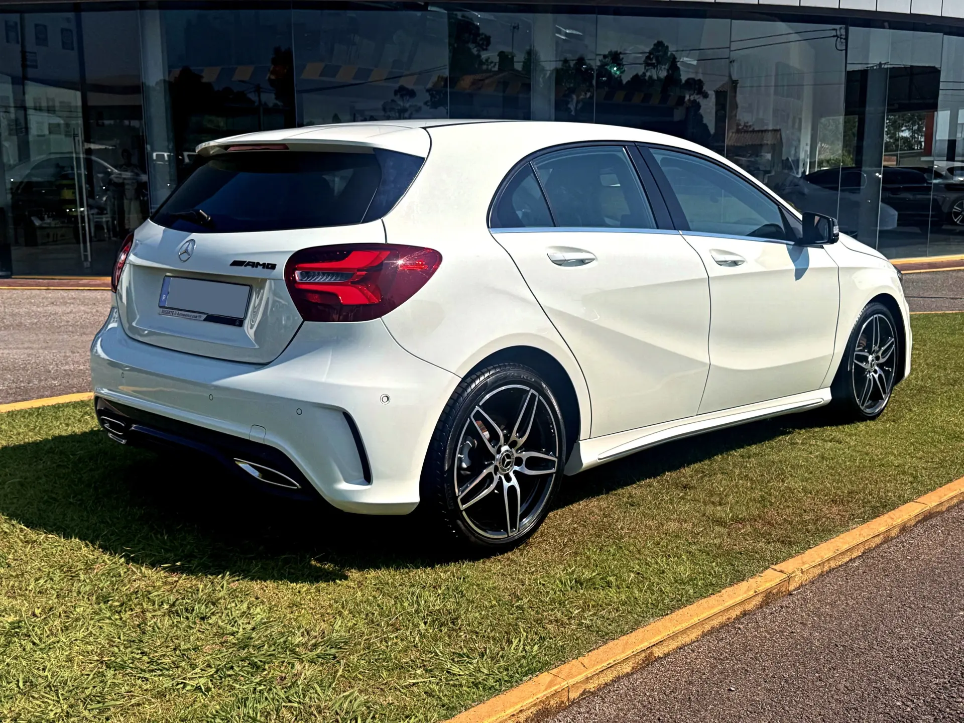 Mercedes-Benz A 180 d AMG Line Aut. 51