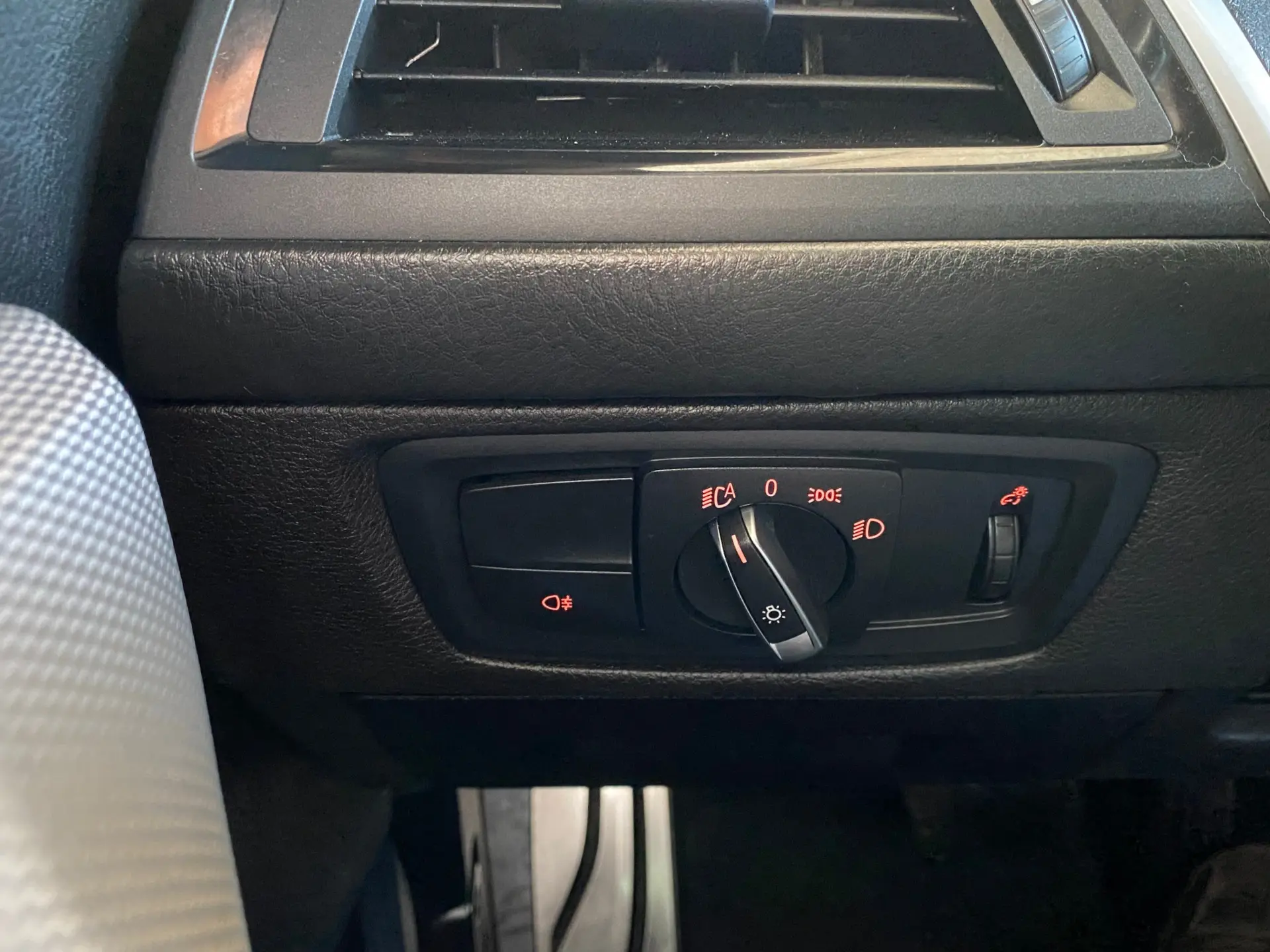 BMW M140i 11