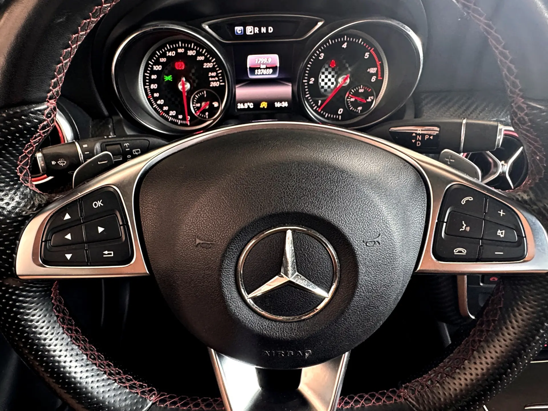 Mercedes-Benz A 180 d AMG Line Aut. 15