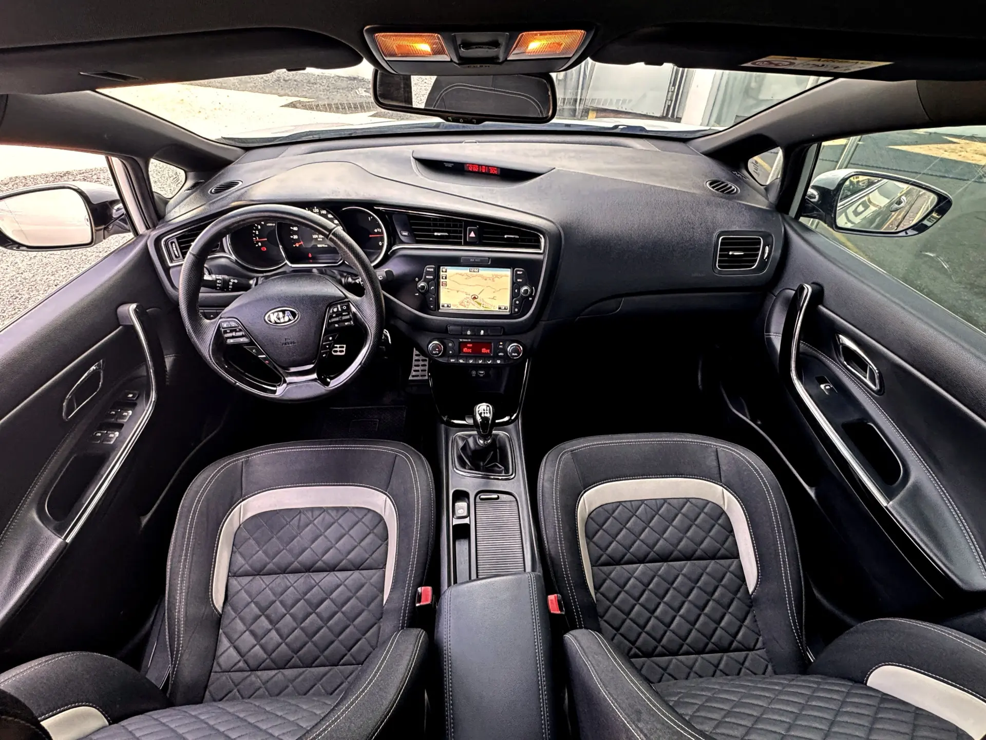 Kia Ceed 1.6 CRDi GT Line 6