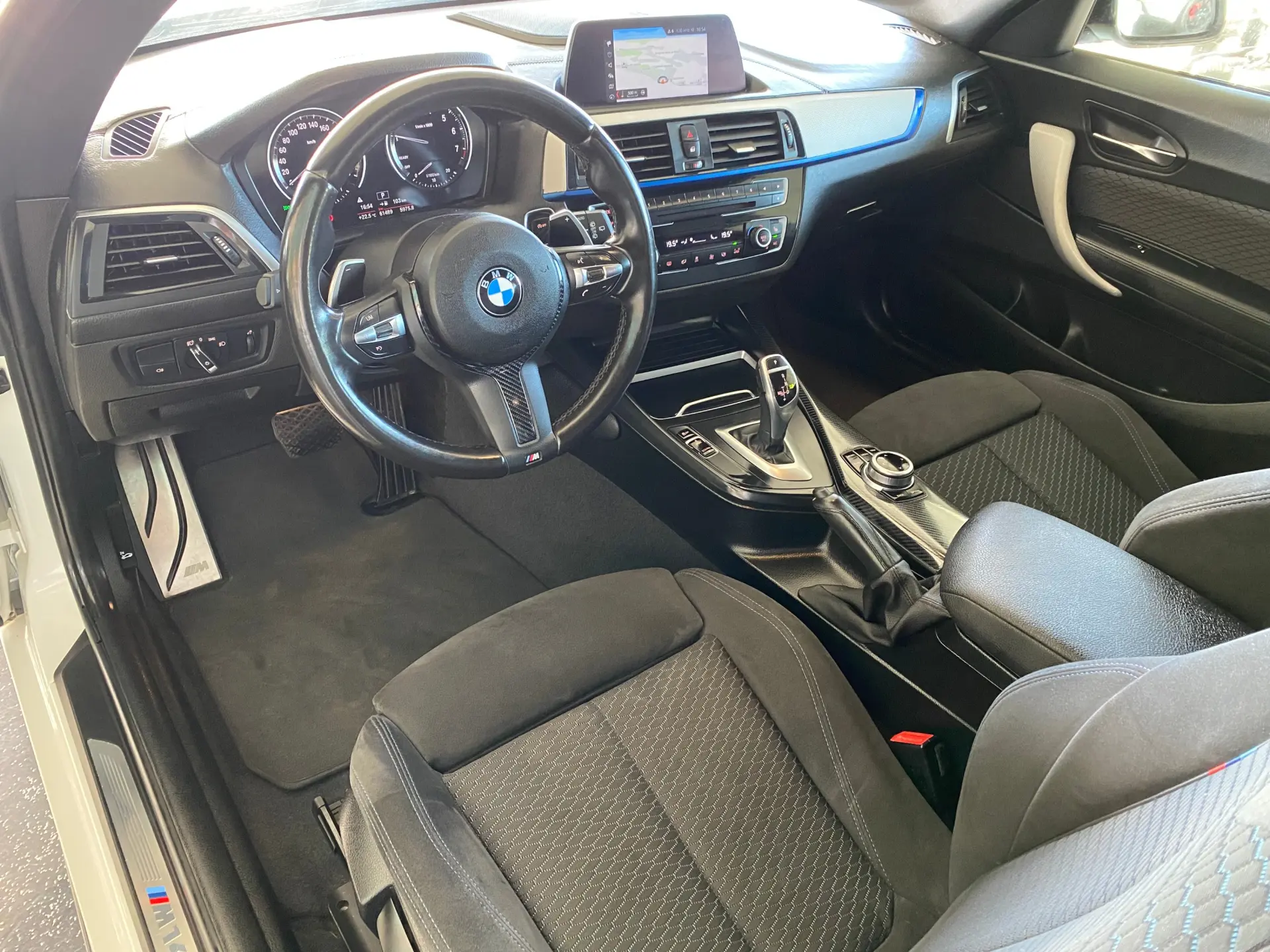 BMW M140i 6