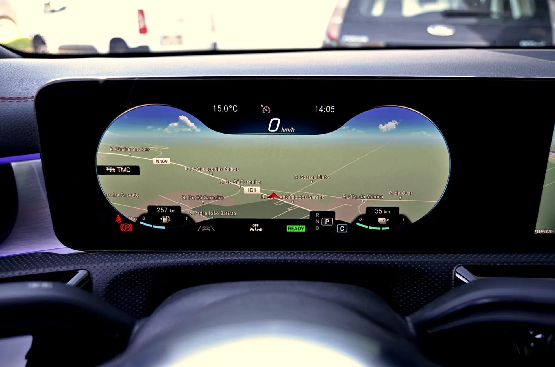 Mercedes-Benz CLA 250 e Shooting Brake AMG Line 33