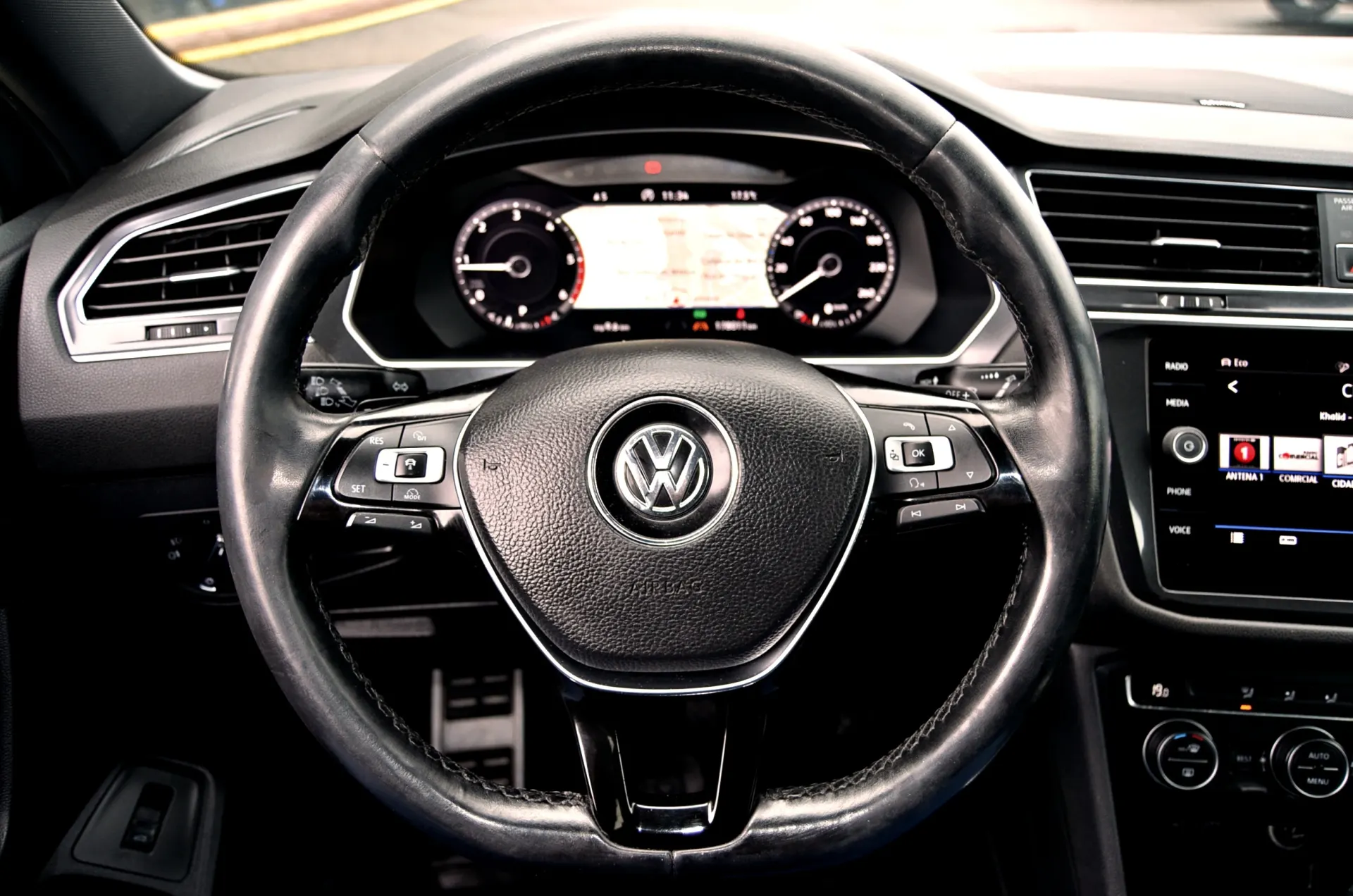 Volkswagen Tiguan Allspace 2.0 TDI High.DSG 4Motion 14