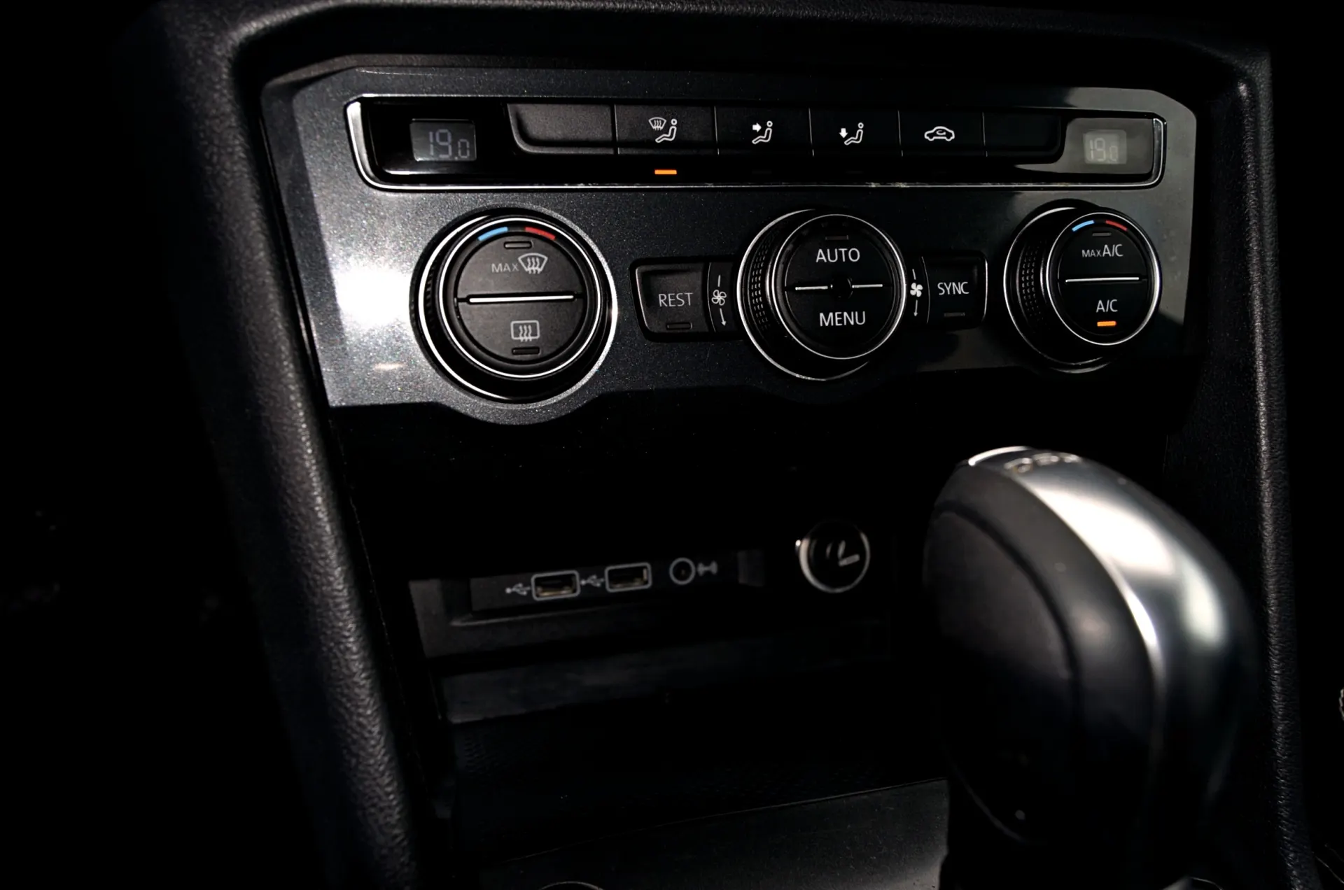 Volkswagen Tiguan Allspace 2.0 TDI High.DSG 4Motion 18