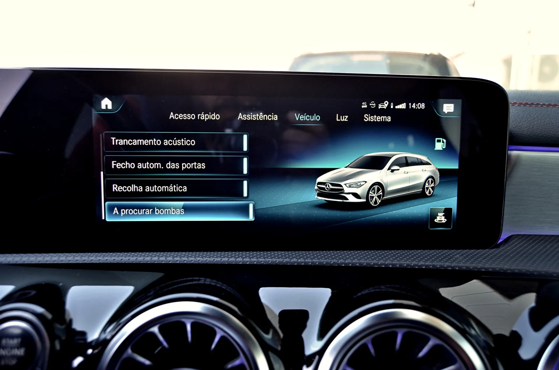 Mercedes-Benz CLA 250 e Shooting Brake AMG Line 26