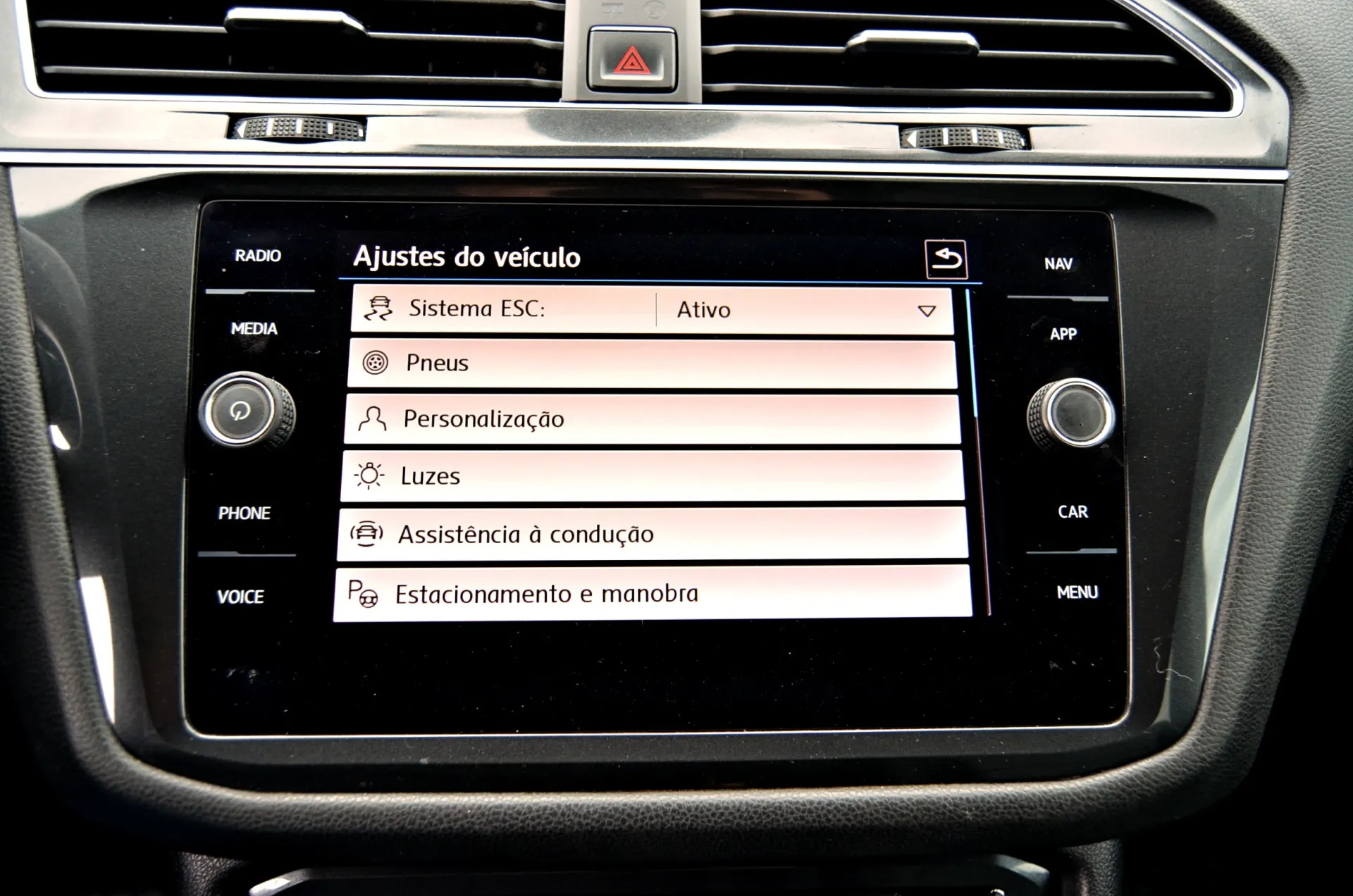 Volkswagen Tiguan Allspace 2.0 TDI High.DSG 4Motion 28