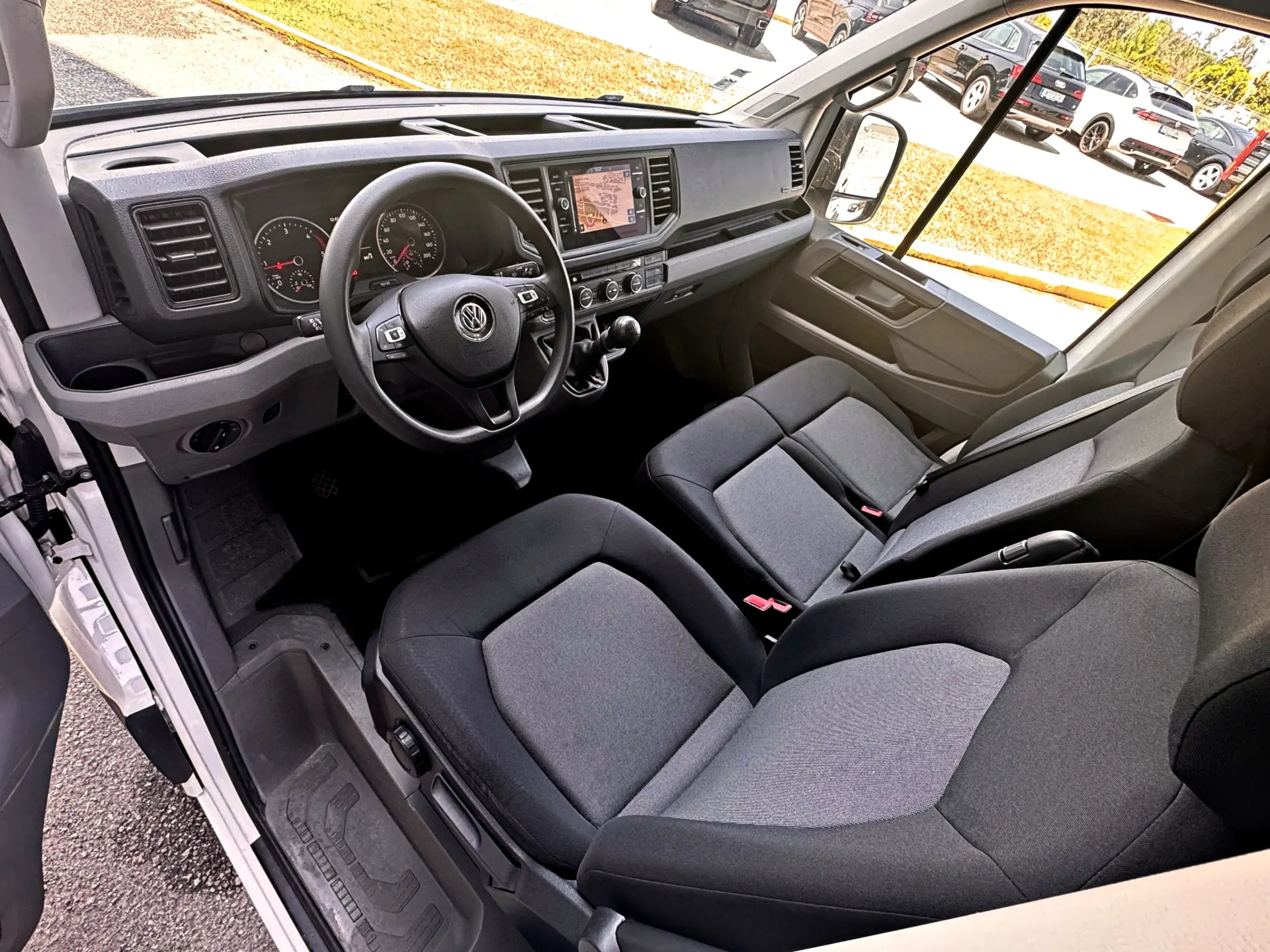 Volkswagen Crafter 35 2.0 TDI L3H2 7