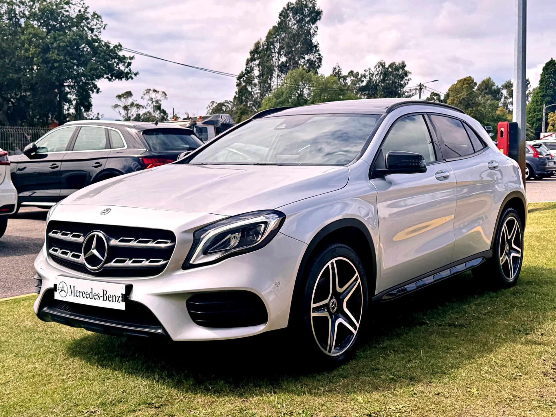 Mercedes-Benz GLA 200 d 7G-DCT AMG Line 3