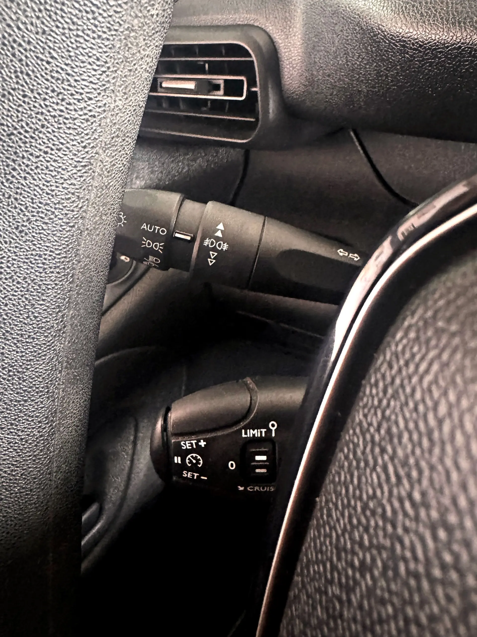 Peugeot Partner 1.6 BlueHDi Confort 12