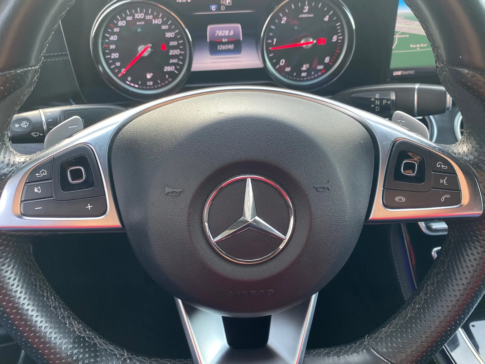 Mercedes-Benz E 220 d AMG Line 15