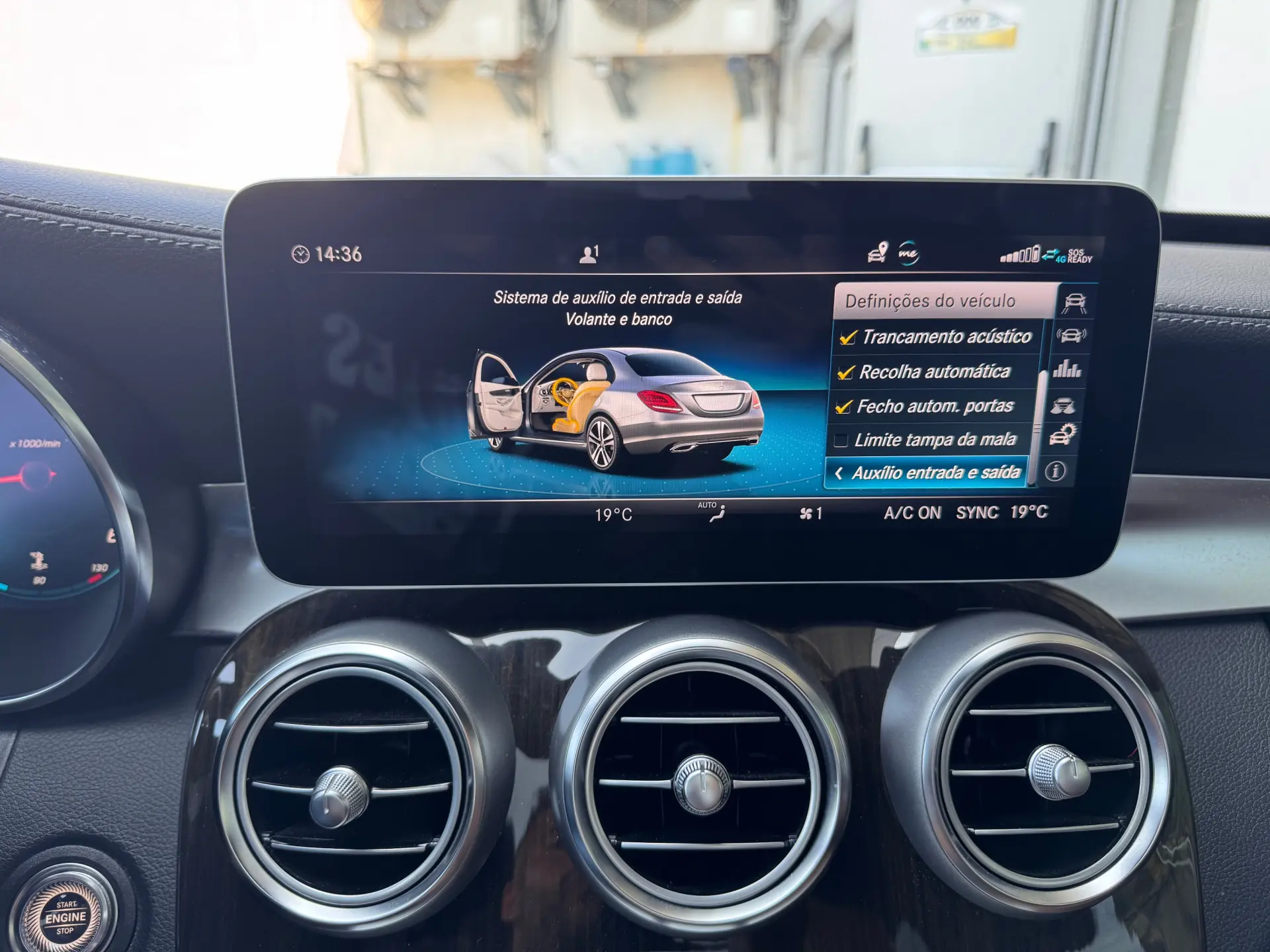 Mercedes-Benz C 220 d 9G-TRONIC AMG Line 32