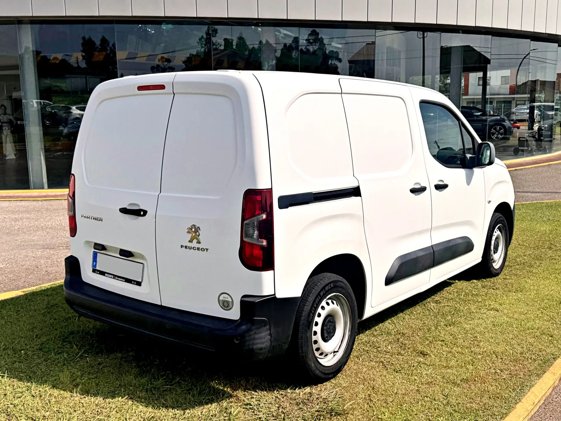 Peugeot Partner 1.6 BlueHDi Confort 26