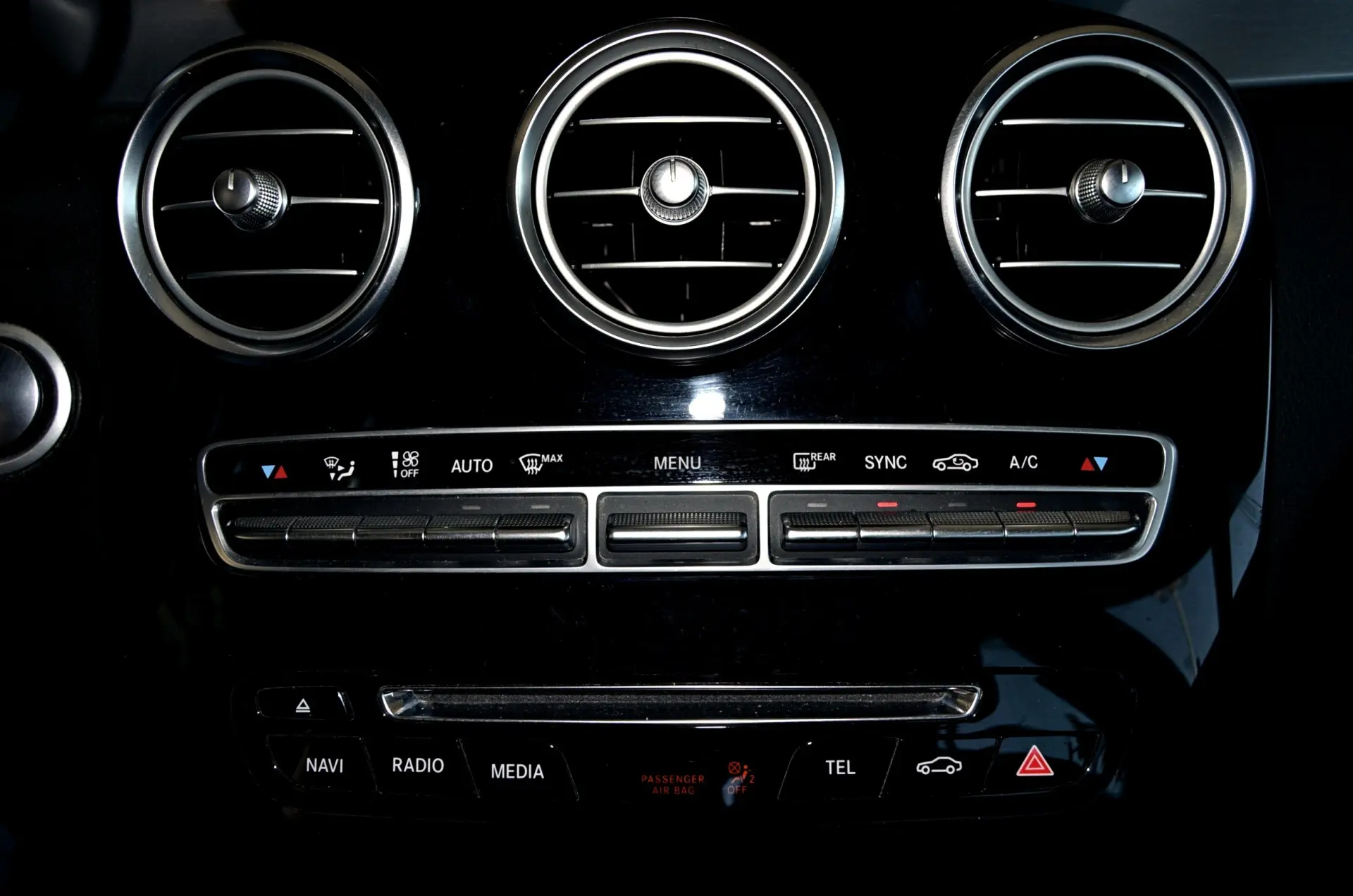 Mercedes-Benz C 300 BlueTEC Hybrid AMG Line 18