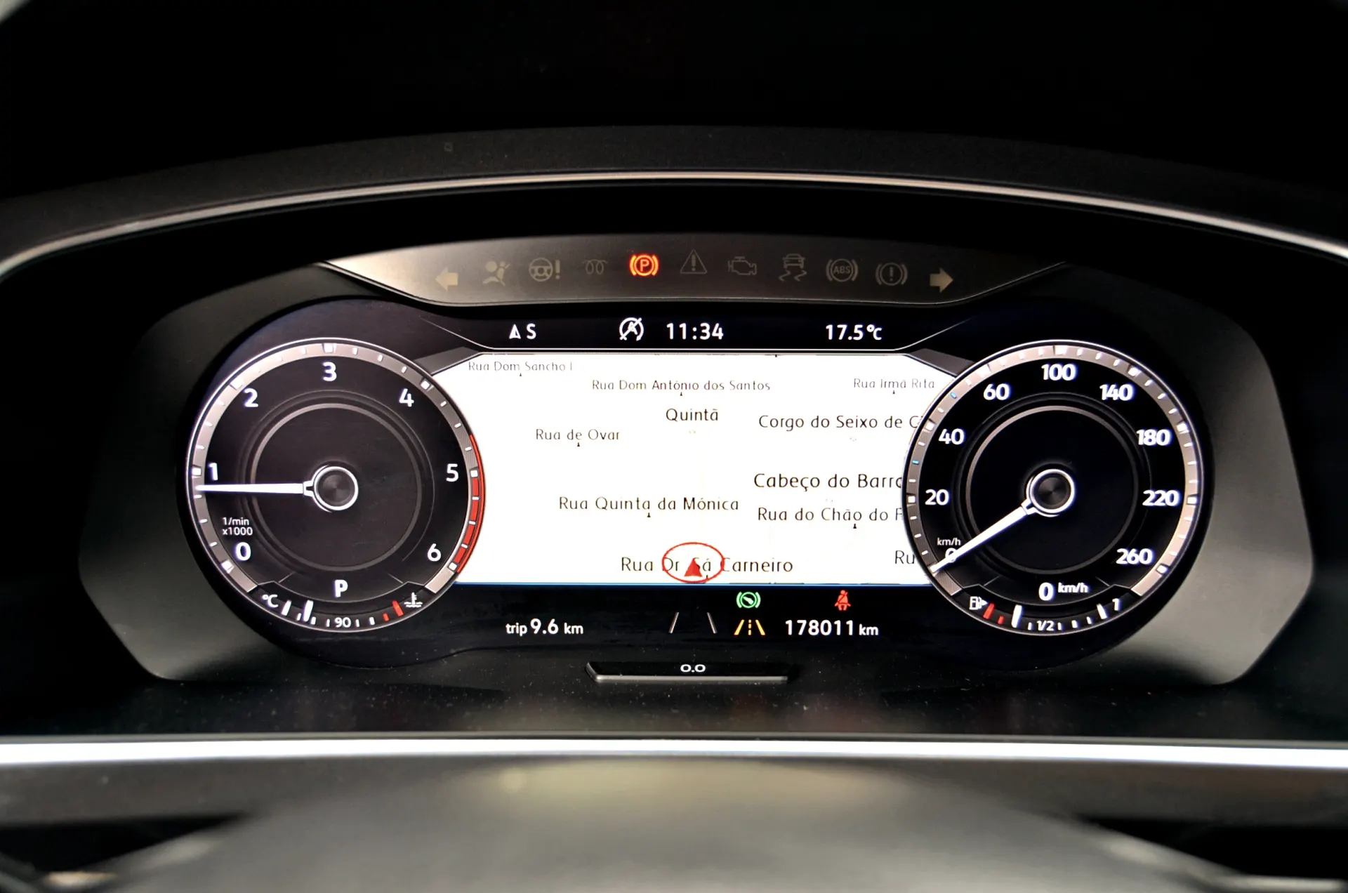 Volkswagen Tiguan Allspace 2.0 TDI High.DSG 4Motion 33