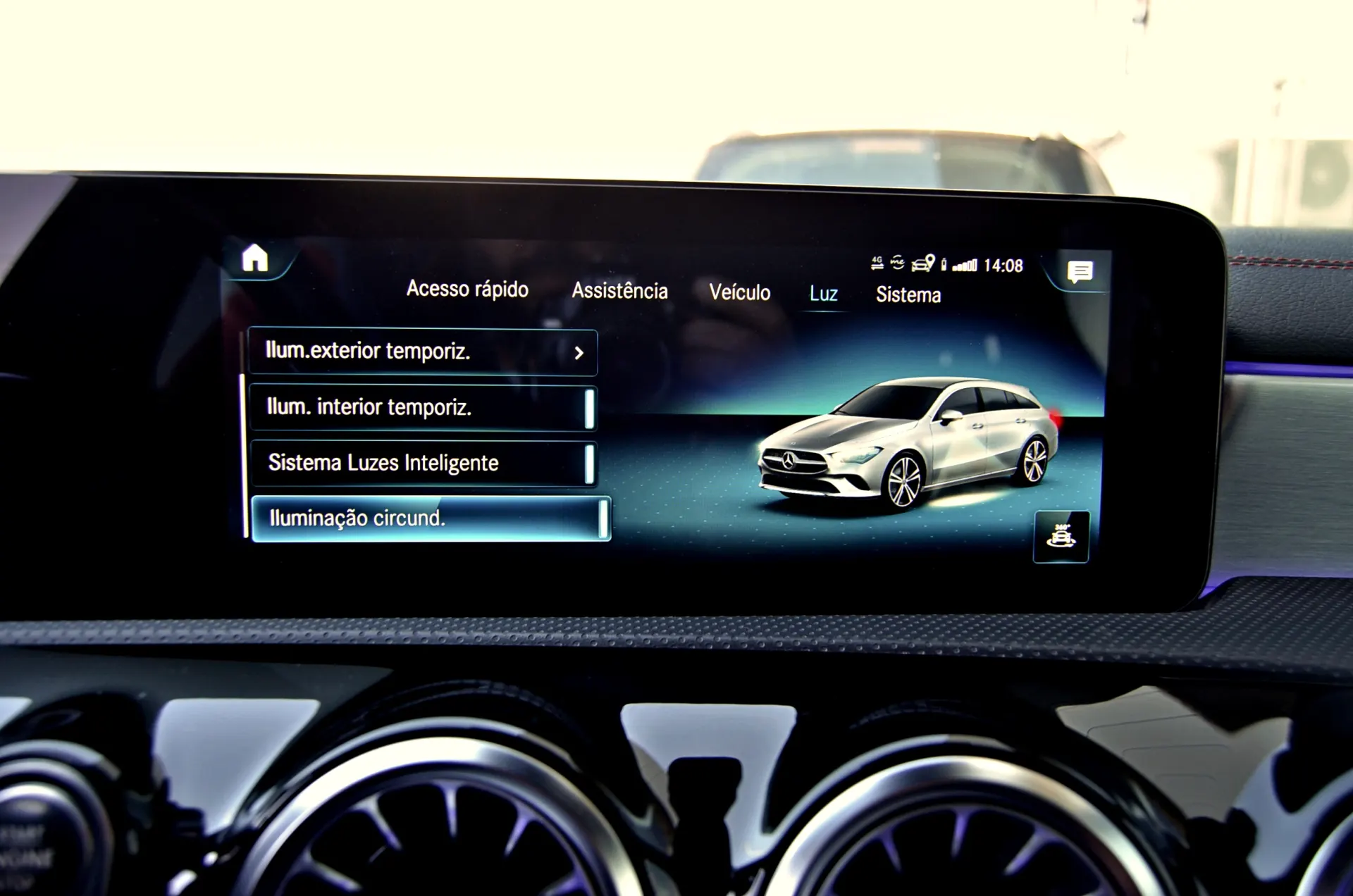 Mercedes-Benz CLA 250 e Shooting Brake AMG Line 30