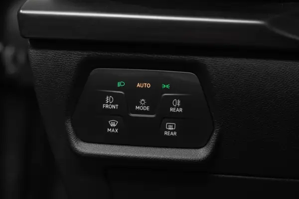 Cupra Formentor 1.4 e-Hybrid DSG VZ 31