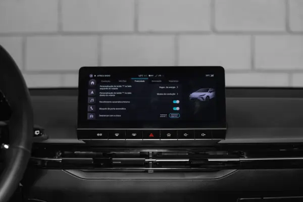 MG MG4 77 kWh Extended Range Luxury 20
