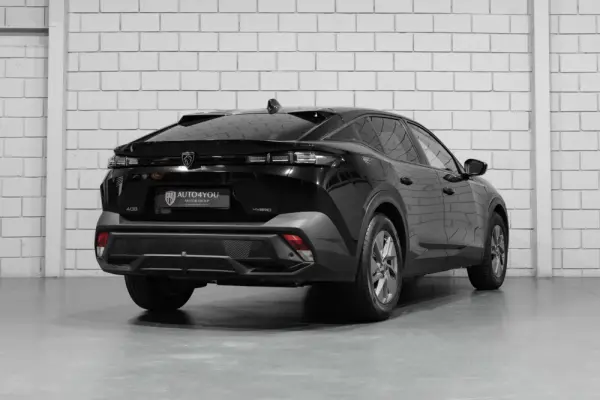 Peugeot 408 1.6 Hybrid Allure e-EAT8 4