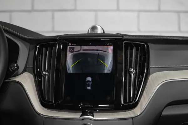 Volvo XC 60 2.0 T6 PHEV Black Edition 22