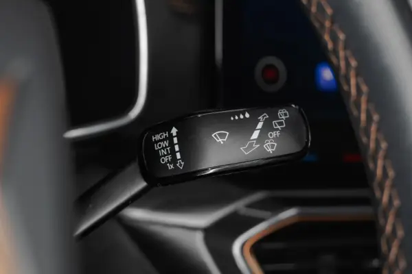 Cupra Formentor 1.4 e-Hybrid DSG VZ 9