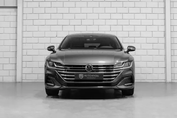 Volkswagen Arteon Shooting Brake 1.4 eHybrid OPF DSG R-Line 2