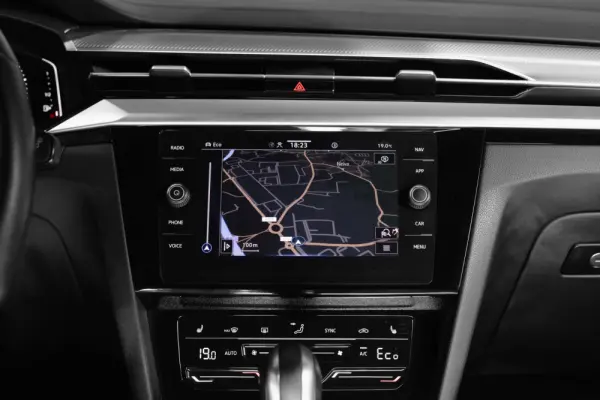 Volkswagen Arteon Shooting Brake 1.4 eHybrid OPF DSG R-Line 14