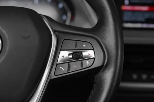 BMW 116 d Advantage Auto 18