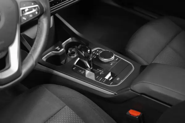 BMW 116 d Advantage Auto 22