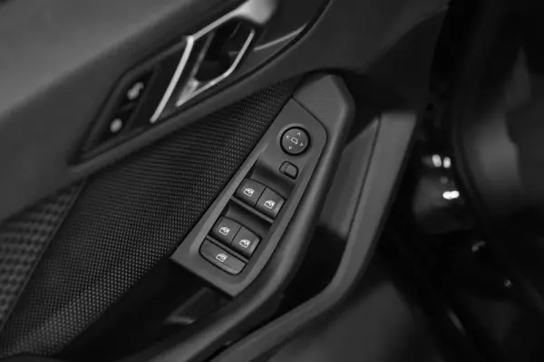 BMW 116 d Advantage Auto 24