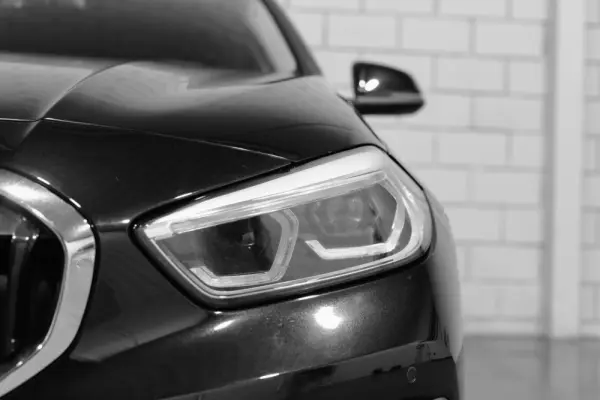 BMW 116 d Advantage Auto 28