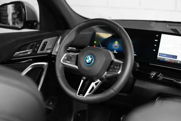 BMW iX2 xDrive30 Pack Desportivo M Pro 7