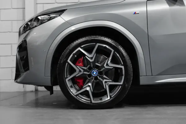 BMW iX2 xDrive30 Pack Desportivo M Pro 40