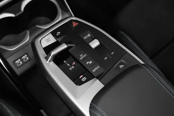 BMW iX2 xDrive30 Pack Desportivo M Pro 46