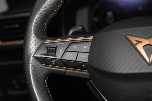 Cupra Leon 1.4 e-Hybrid VZ DSG 7