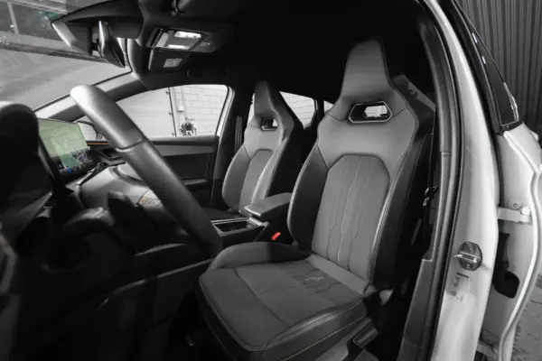 Cupra Leon 1.4 e-Hybrid VZ DSG 11