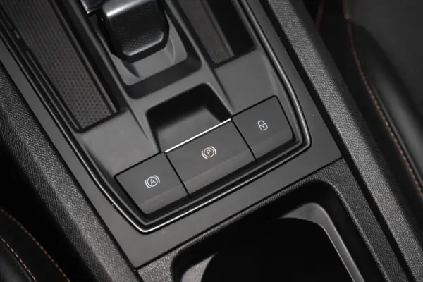 Cupra Leon 1.4 e-Hybrid VZ DSG 32